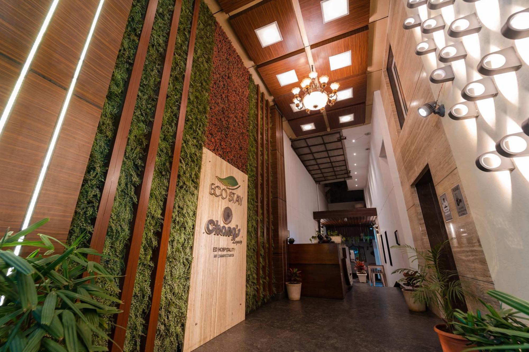Hotel Playsales Eco Vijay Nagar